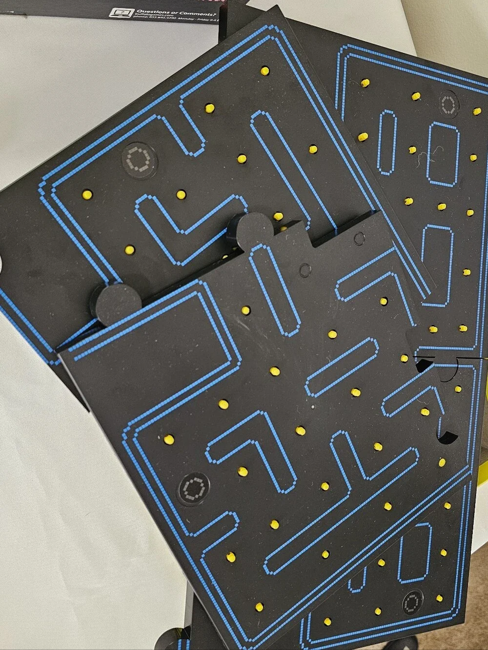 Board Game - Yellow and Black Classic Arcade Edition